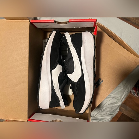 Like new - Picture 2 of 4